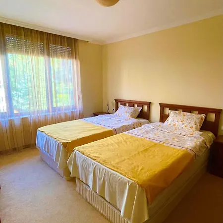 Amara Santa Marina,