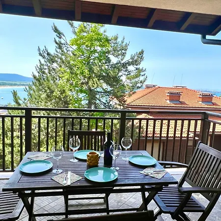 Amara Santa Marina,